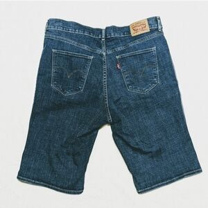 Levi's Bermuda Jean Shorts Blue Denim Ladies' Sz 30 Waist Long Inseam 11.5"